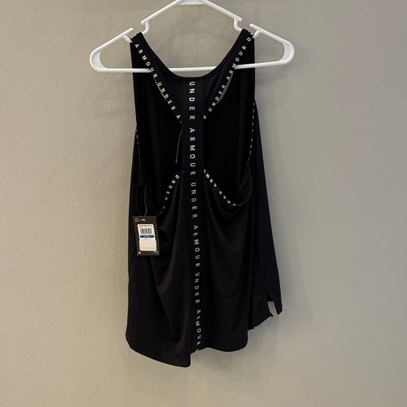 Under Armour Black Racerback Performance Tank - Picture 3 of 5